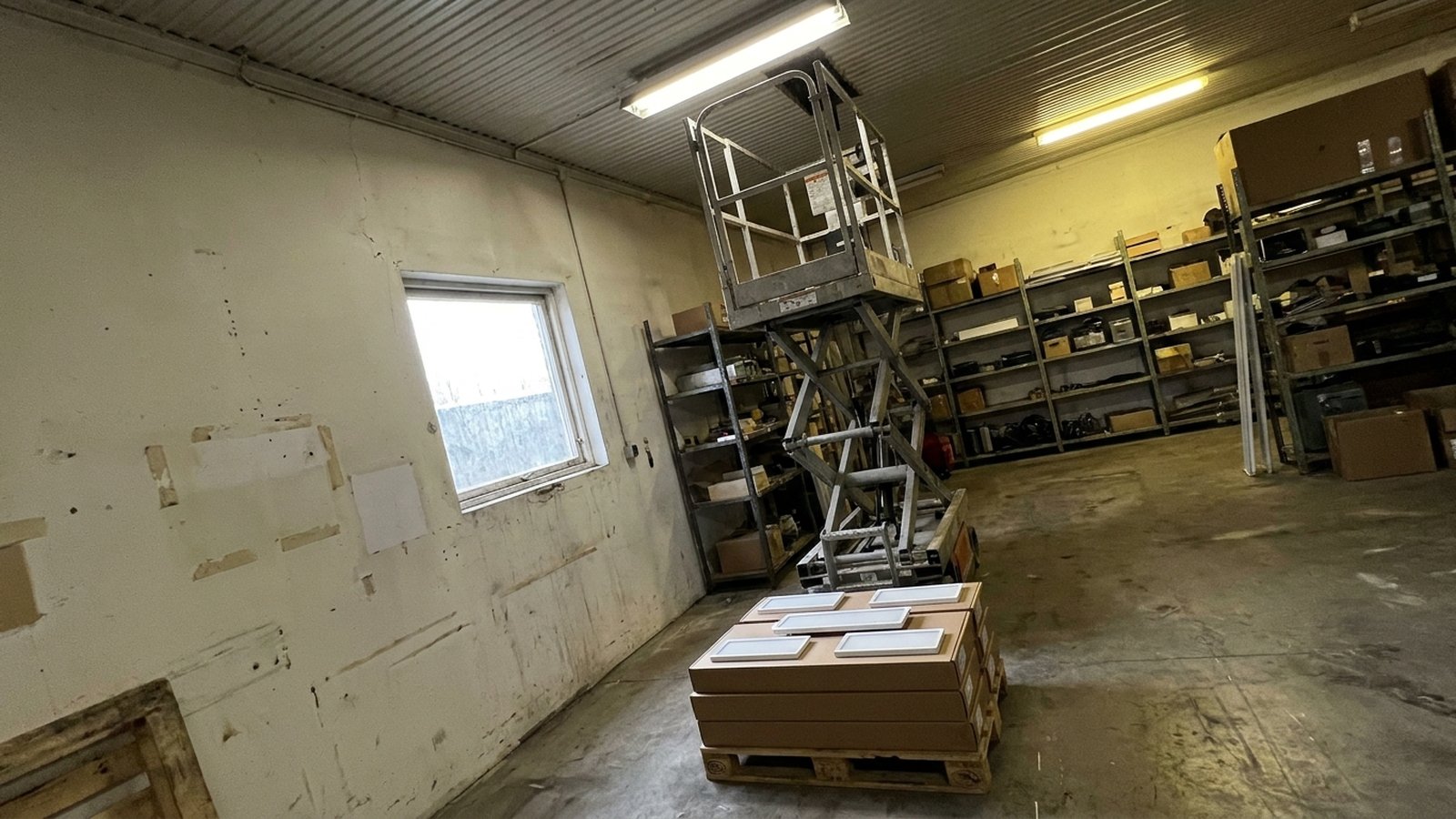 How lighting distributors manage photometric product data